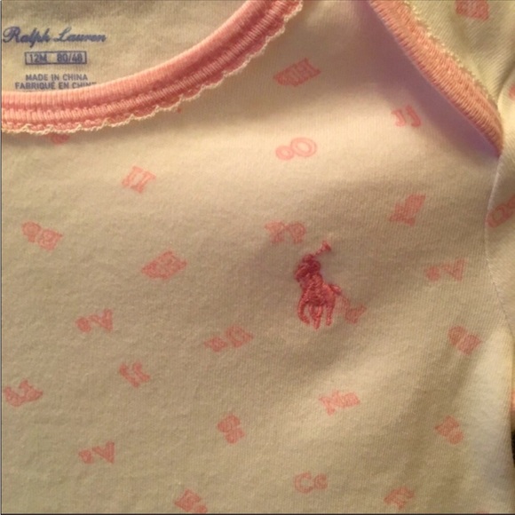 Ralph Lauren Baby Polo ABC Onesie 12M Pink Alphabet Bodysuit BEAUTIFUL Condition - Picture 2 of 2